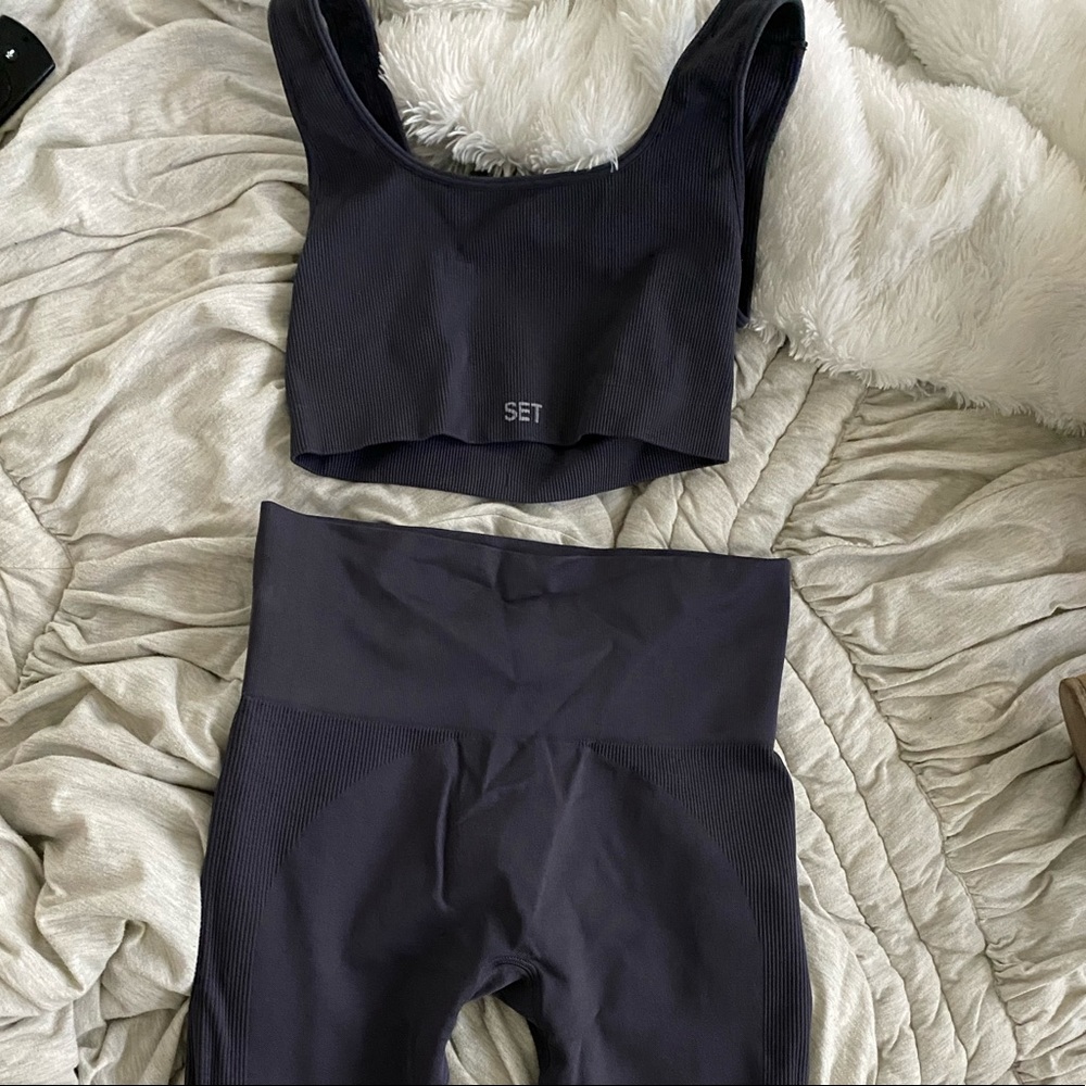 SET Active Black Ribbed Sports Bra and High-Waist Leggings Set